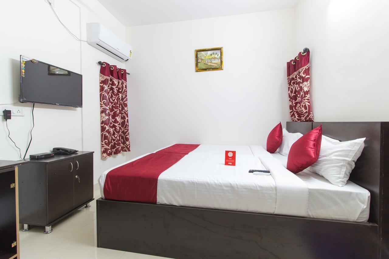 Qube Inn Hyderabad Exterior photo