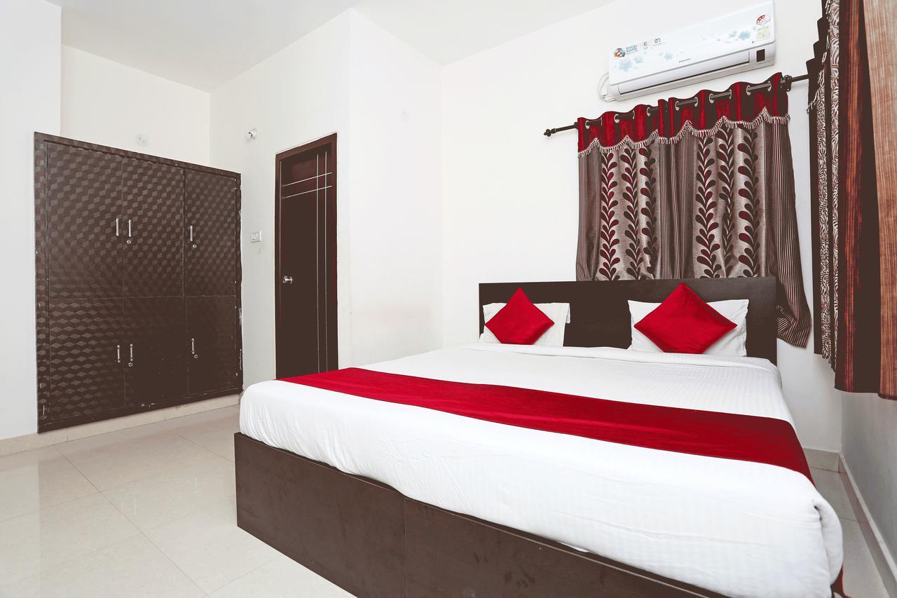 Qube Inn Hyderabad Exterior photo